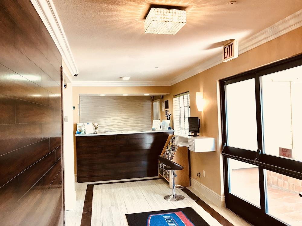 Howard Johnson By Wyndham Salinas Luaran gambar