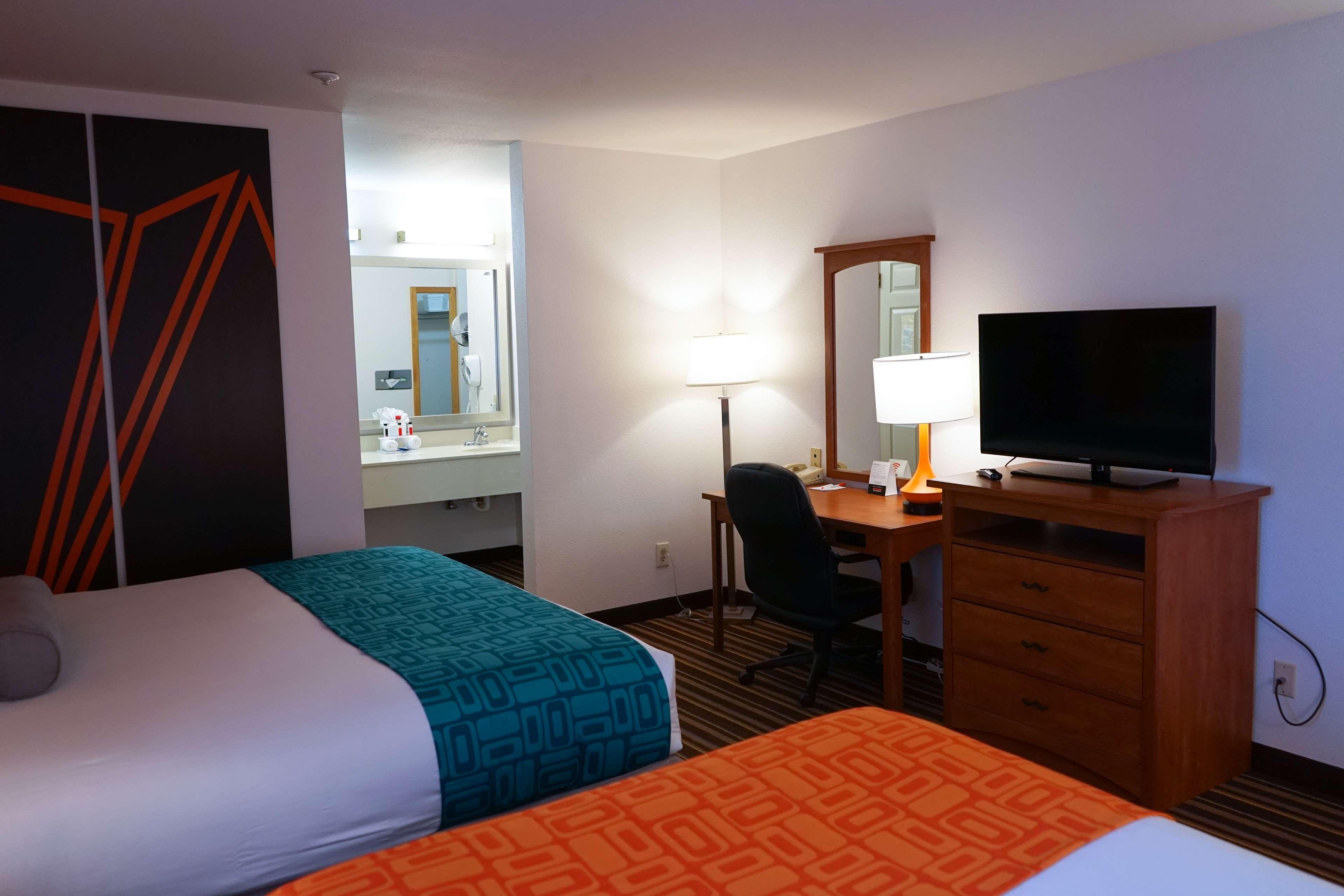 Howard Johnson By Wyndham Salinas Luaran gambar