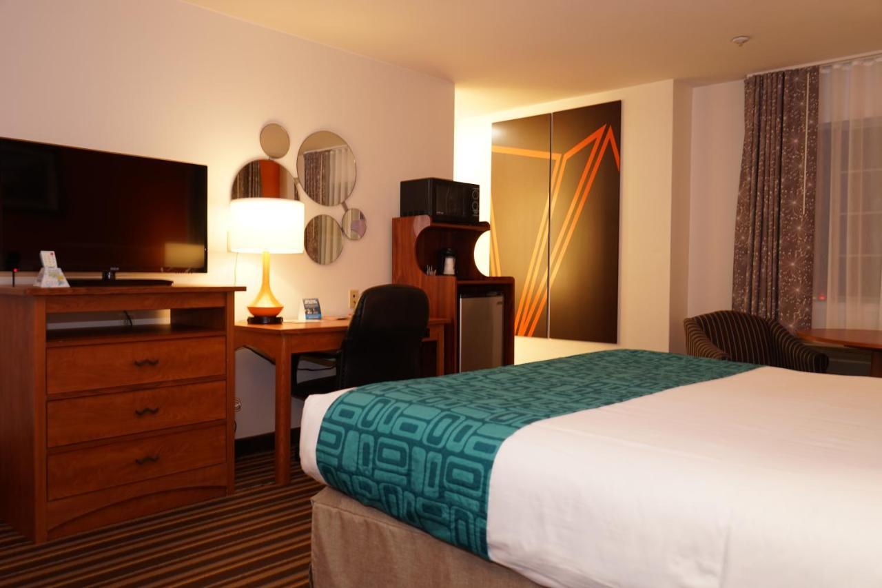 Howard Johnson By Wyndham Salinas Luaran gambar