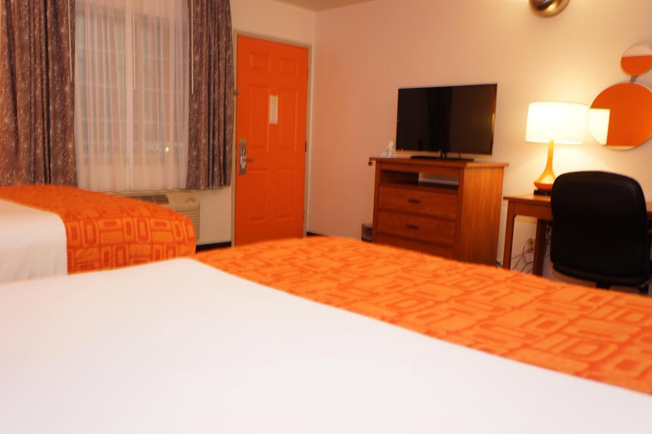 Howard Johnson By Wyndham Salinas Luaran gambar
